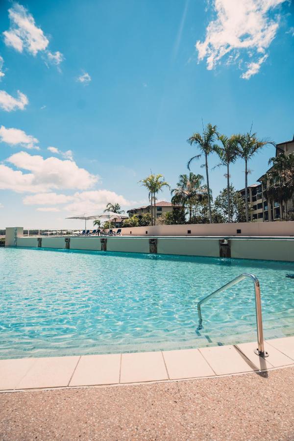 Pelican Waters Golf Resort Sunshine Coast Калундра Екстериор снимка