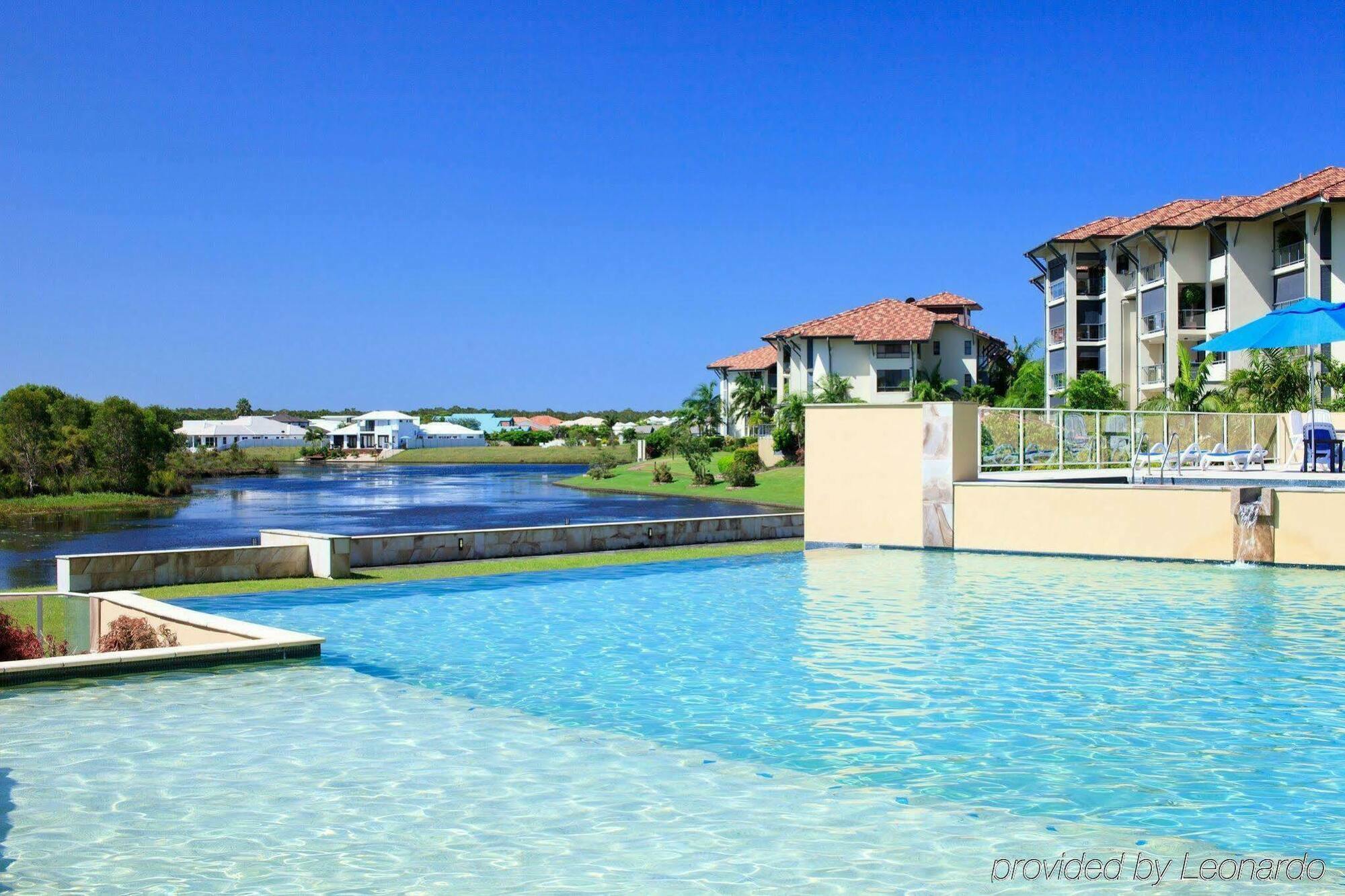 Pelican Waters Golf Resort Sunshine Coast Калундра Екстериор снимка